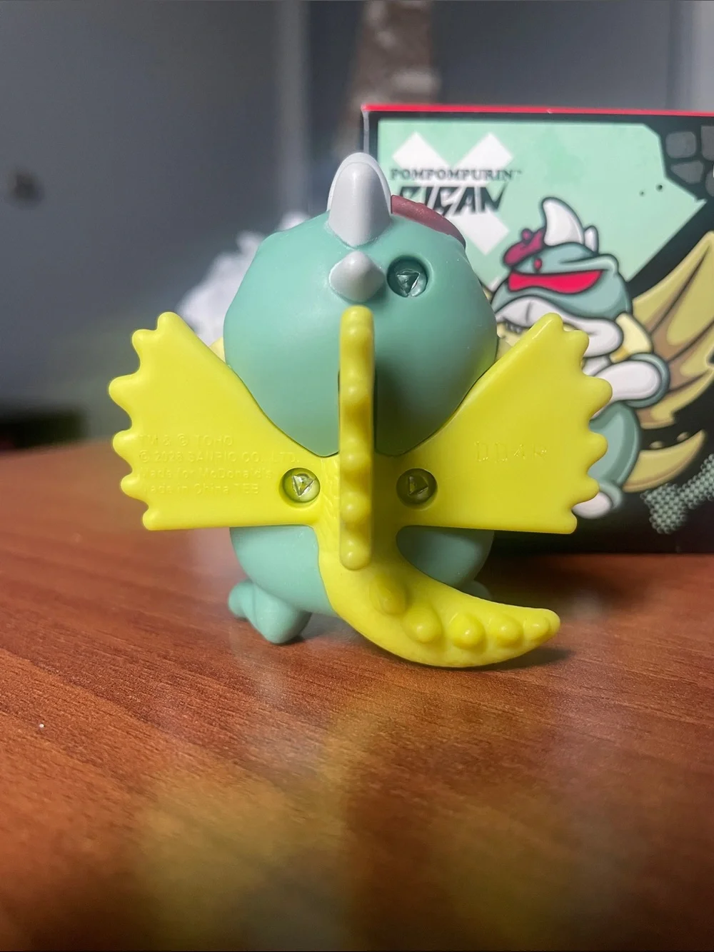 Pompompurin Gigan - Hello Kitty and Friends x Godzilla boxed figures